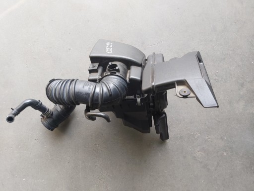 SH01-133AX - КОРПУС ПОВІТРЯНОГО ФІЛЬТРА ТРУБА MAZDA CX-5 CX5 2.2 D