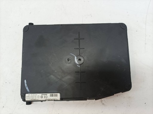 compartment BSI 8200309693 UCH X84 N3 - EXT Renault Scenic II (2003-2009)
