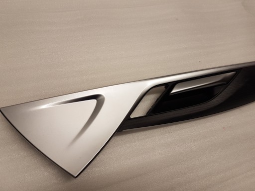 moulding DEKOR door left front BMW G30 G31 3185499