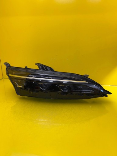 light front right BYD HAN complete HCE-4121020F