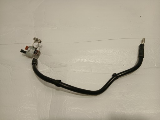 AUDI A4 minus clamp minus 8W0915181A