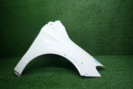 MERCEDES B-KLASA W246 246 12- fender right front front