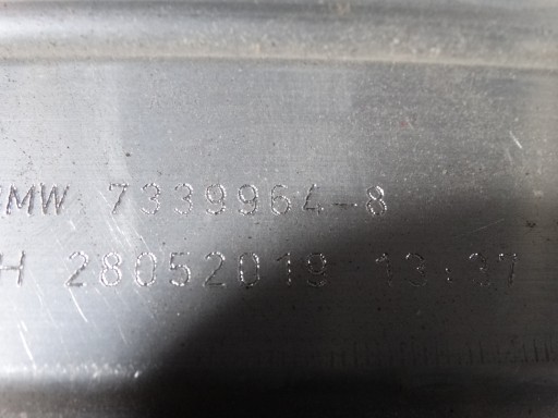 parfait état console étrier arrière BMW G05 G06 G07 1