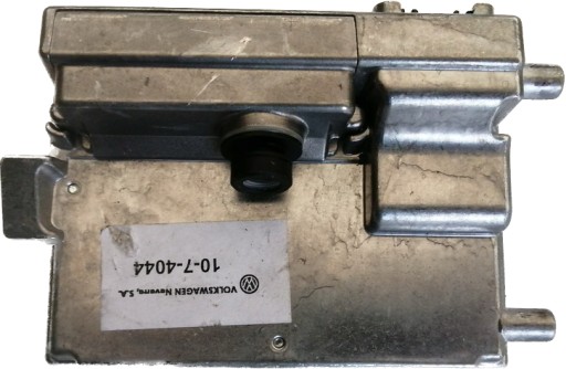 2Q0 980 - Помощник по камере audi vw skoda 2q0980653a