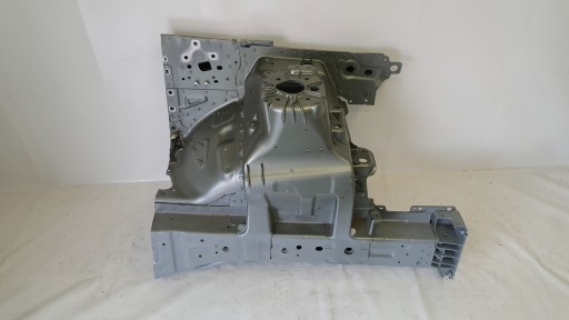 Land Rover Defender 2 чверть передня ліва 20-22r