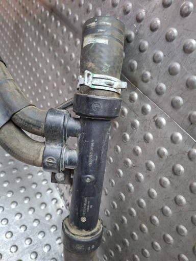 crijevo prijenos vode MAGISTRALA 215039361R RENAULT TRAFIC III VIVARO B 1.6 DCI