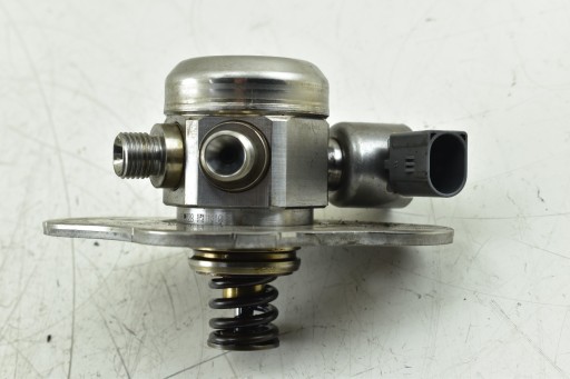 feed pump BMW E81 E87 E90 E91 E60 E61 1.6i 2.0i 16V 7562473 0261520041