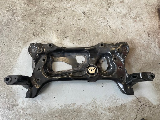 3Q0199315G, - Audi q3 83a коляска салазки балка двигателя передняя люлька 3q0199315g