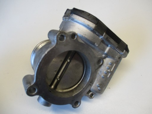 škrticí klapka 06K133062N 2,0TFSI