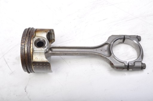 CR-V IV 4x4 2,0 iVtec 155 км поршень + шатун R20A9