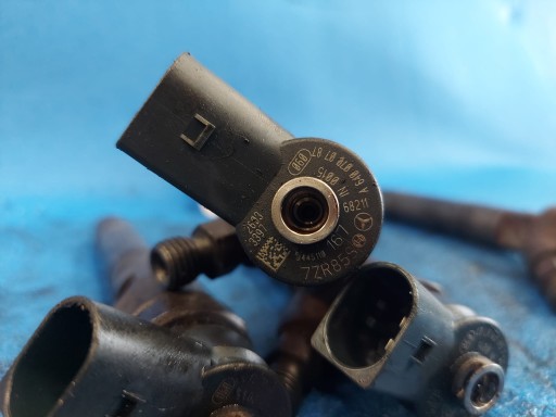 Einspritzdüse MERCEDES 0445110167 BOSCH