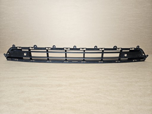 central grid of a bumper VOLVO XC40 C40 EX40 EC40 19- INSCRIPTION R-design