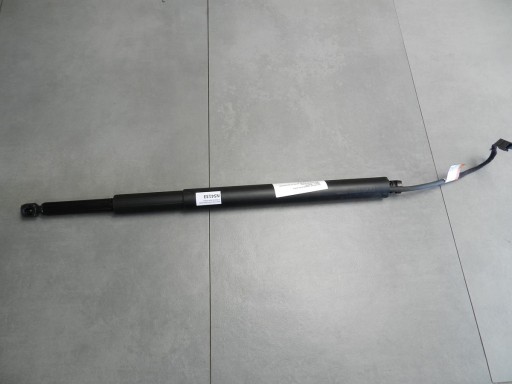 BMW 5 G31 SILOWNIKI du capot Électrique 7390410 KOMPLET