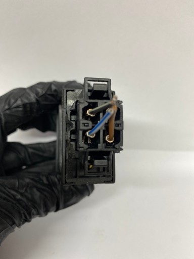 switch button ASR 1U0927133 SKODA OCTAVIA 1U
