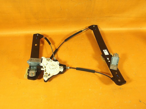 Audi e-tron 55 4ke 25km направляющая заднего правого стекла 4ke839462 / 4k0959801