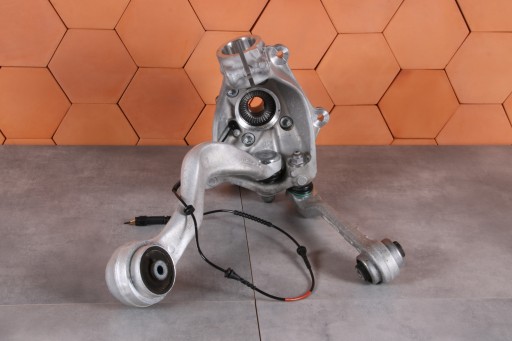 BMW 4 G26 swing arm of the pivot right front XDRIVE 6892516 44 km !!!