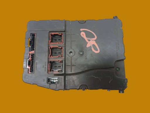 compartment BSI 8200306434 UCH X84 N2 Renault Megane II (2002-2009)