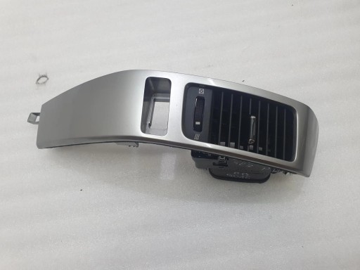 655474-0010 - ЦЕНТРАЛЬНАЯ ПРАВАЯ ВЕНТИЛЯЦИОННАЯ РЕШЕТКА LAND CRUISER 120