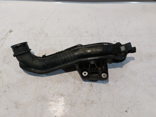 trouba hadice vedení intercoolera AUDI A4 B8 2.0TDI 8K0145673AK