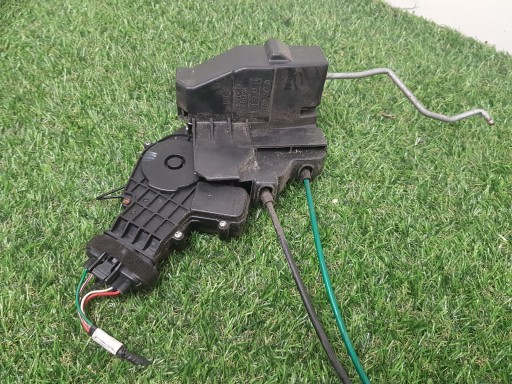 lock door right front KIA MAGNETIS II 81320-2XXXX