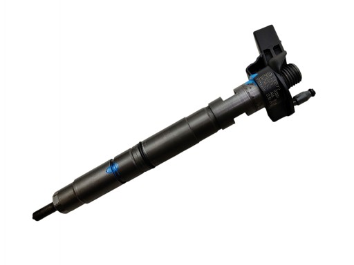 injector AUDI A6 C6 A3 8P A4 B8 A5 8T Q5 8R TT 8J 2.0 TDI 03L130277