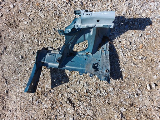 RENAULT Arkana quarter front left TERRF