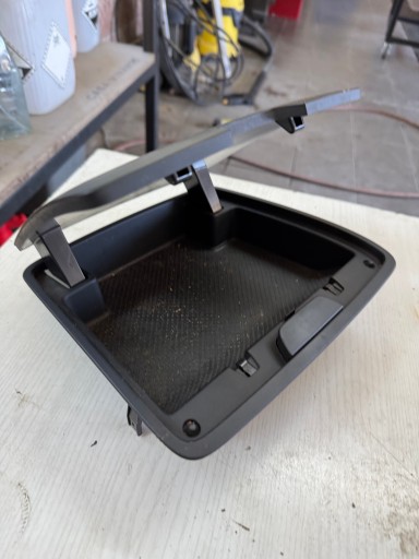 passenger compartment of the dashboard upper central SKODA YETI 5L 5L0857096