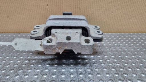 držač držač mjenjača 1K0199555N AUDI A3 8P YETI GOLF V CADDY III LEON II