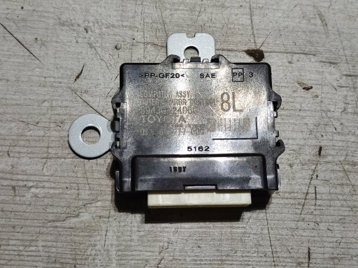 Lexus RC 2019 control unit / module door