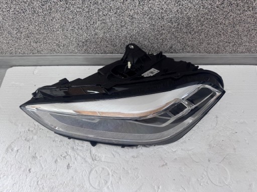 light left BMW Serie 1 F40 Full Led