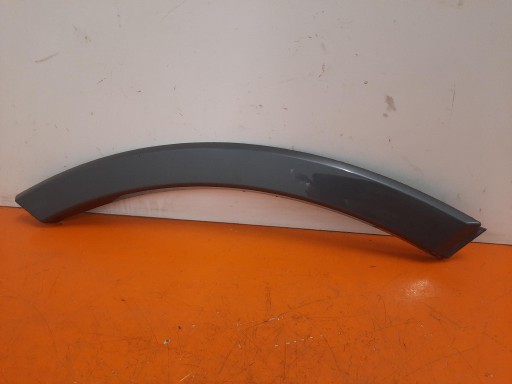 Обшивка переднього крила права audi q7 rl967232