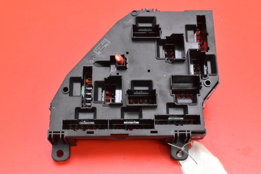 boîte à fusibles 9210857 BMW F01 4.4 XDRIVE 407 KM 08-12