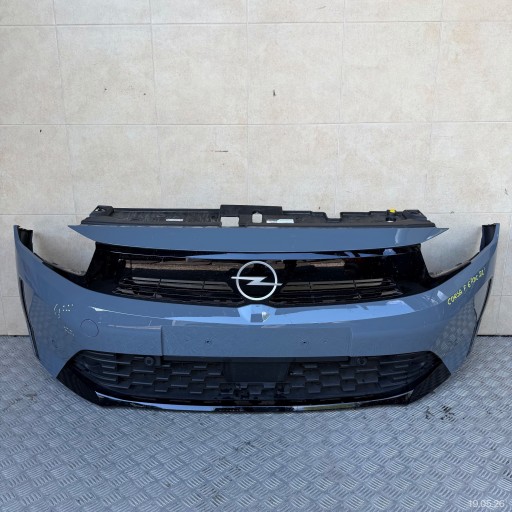 Frontstoßstange komplet OPEL CORSA F 2024 ROK 6 PDC