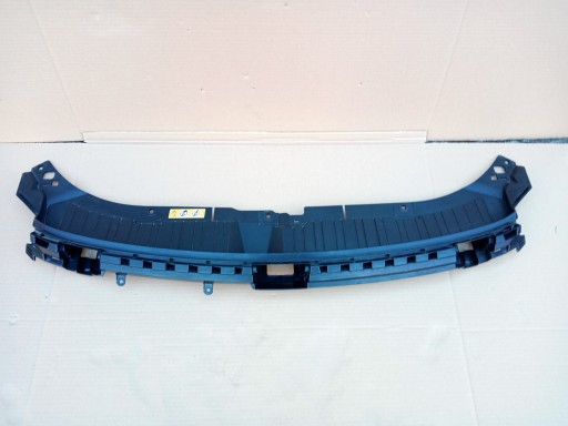 A2478858203 - Крышка переднего ремня безопасности mercedes w247