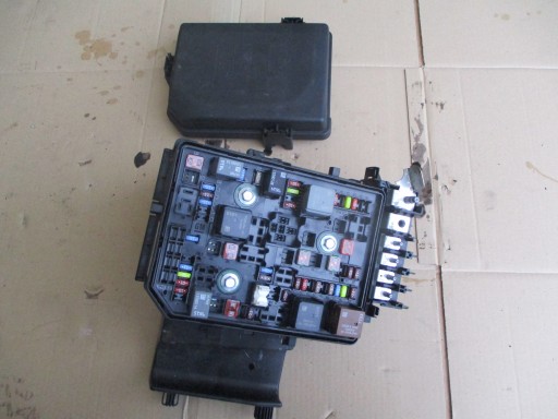 39019187 - Блок предохранителей opel astra k v 1.6 cdti