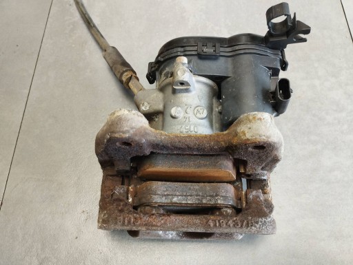 Mercedes B-KLASA W246 W242 caliper left rear part A2464232398