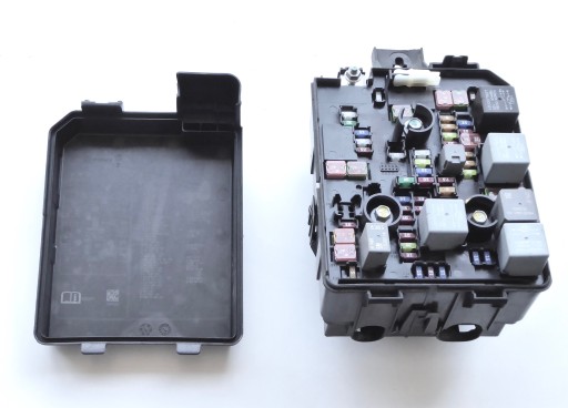 Boîte Unité commande confort 95263744 OPEL MOKKA