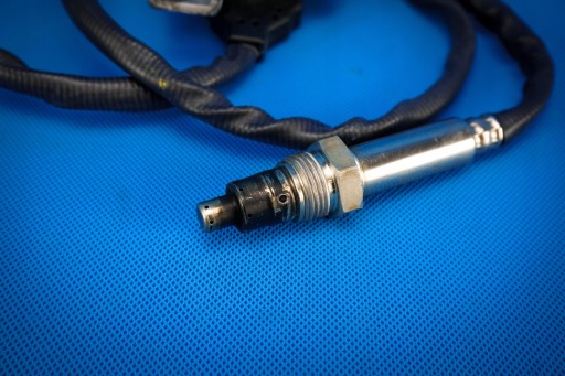 Sensor Gase NOX Audi A4 8K A5 8T Q5 8R A6 4G 8K0907807J 2.0TDI CSU CNH