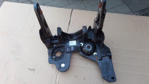ПІДСТАВА КОРПУС ПЕДАЛІ OPEL ASTRA IV J 13354331