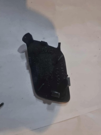 AUDI A3 8V5 -> towing hook cap of a bumper front 8V5807241