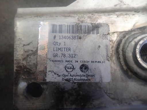 Absorber Aufpralldämpfer Pralldämpfer heck OPEL ASTRA J IV 2009- 13406387