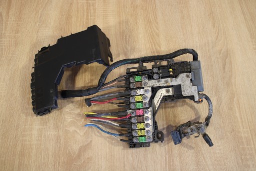 9665878080 P2, - Модуль контролера акумулятора peugeot 508 і 2.0 hdi