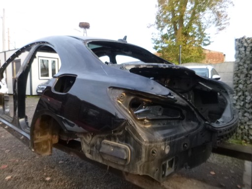 CLA W117 седан задний пояс крылья жопа ванна задний