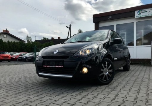 Renault Clio III Hatchback 5d 1.2 i 16V 75KM 2010