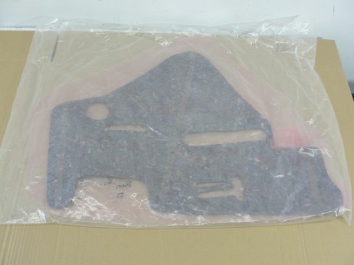 ПЕННЫЙ ЗВУК ДВЕРИ ЗАДНИЙ ПРАВЫЙ TOYOTA COROLLA E12 01-08 67841-02070