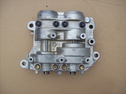 J17136 - LEXUS GS IS RC RX NX 200T 8AR 2.0 БАЛАНСИРОВОЧНЫЕ РОЛИКИ