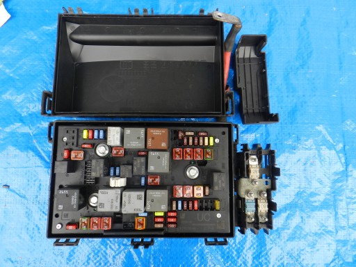 TL.793389777| (OE)GM13368645 - Opel-parts | модуль блоку керування zafira c bsi 13368645 коди uc!