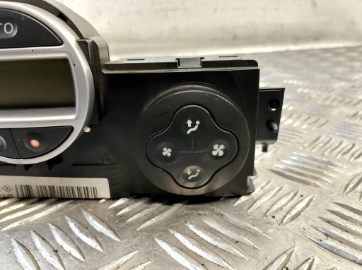 control panel NAWIEWEM RENAULT SCENIC II 2 8200501465