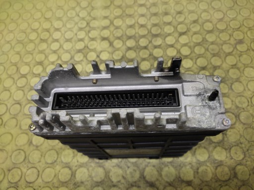 AUDI A4 B5 1.9 TDI control unit of the engine 0281001366/367