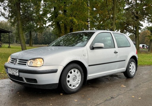 Volkswagen Golf III Kombi 1.6 100KM 1998